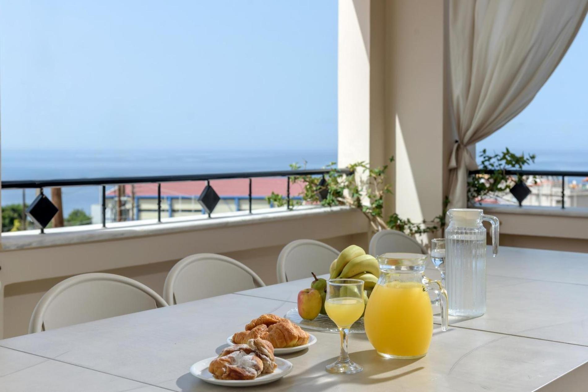 Villa Araucaria - Private Pool, Jacuzzi, Sea View Rethymno  ภายนอก รูปภาพ